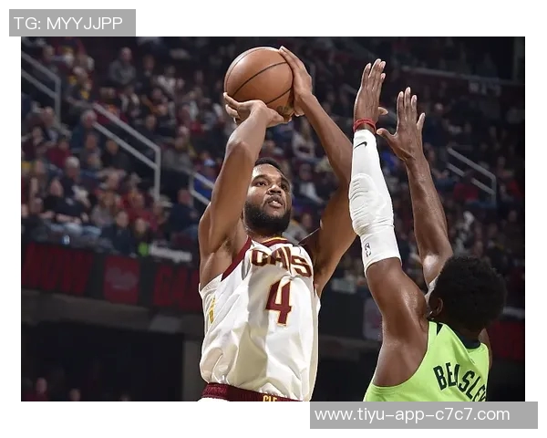 麦克丹尼尔斯全能表现助力球队17分6板5助2帽三分球命中率高达67